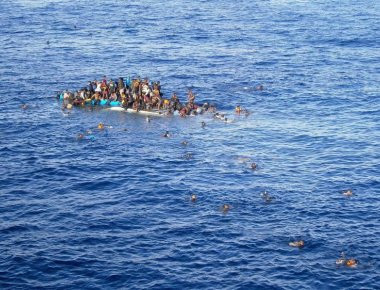 9.000 παράνομοι μετανάστες διασώθηκαν το σαββατοκύριακο στη Μεσόγειο